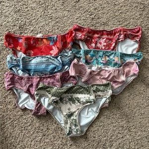 7 pre-loved pairs of spell bloomers, Sz medium
